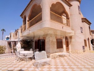Chalet en venta en Puerto de Mazarrón en Mazarrón