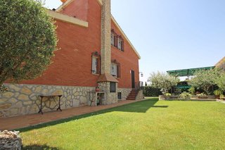Chalet en venta en Cabanillas del Campo