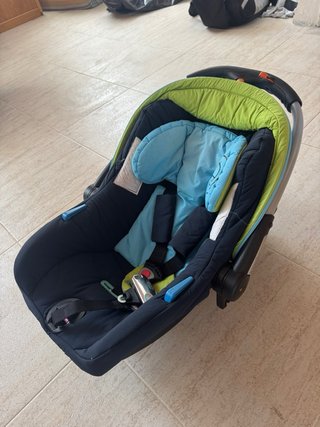 carrito de bebe y niño + silla de coche.