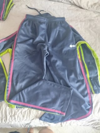 Chándal FEC Vedruna talla 12
