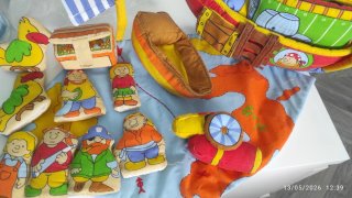 Barco pirata de tela con marionetas
