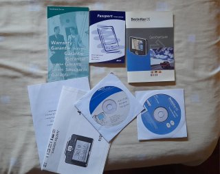 GPS Acer D100 Completo en Caja