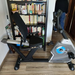 Bicicleta Estática BH Comfort Ergo