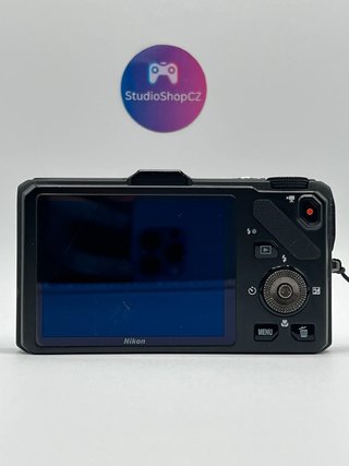 Nikon coolpix s9300