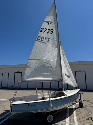 Barco de vela inglés fibra Gull carrito y remolque