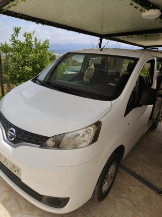 Nissan NV200 2016