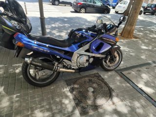 Kawasaki zzr 600