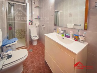 Piso en venta en Santa Rosa - Valdeolleros en Córdoba