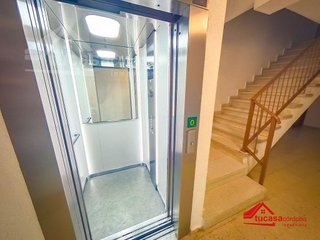 Piso en venta en Santa Rosa - Valdeolleros en Córdoba