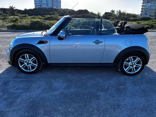 MINI Cooper 2012