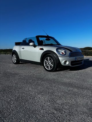 MINI Cooper 2012