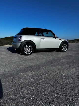 MINI Cooper 2012