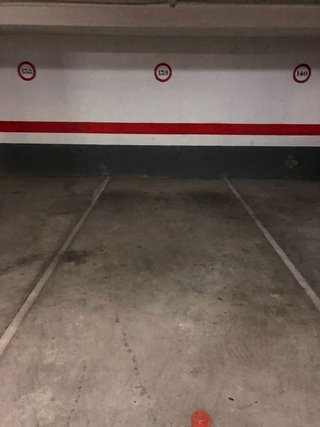 Garaje en venta en Los Olivos en Huesca
