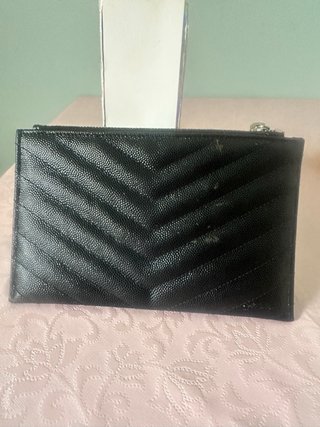 Pochette o portafoglio in pelle di vitello ysl