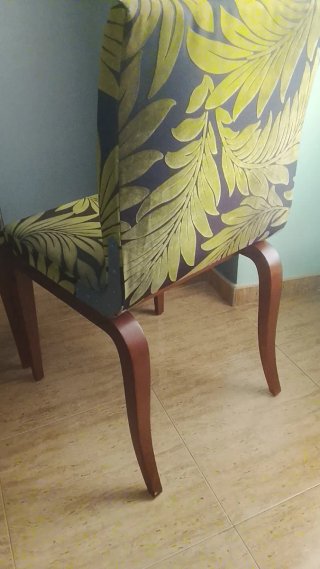 4 sillas originales 40 euros