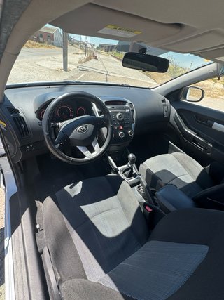 KIA ProCeed 2011