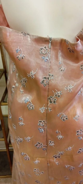 Vestido largo rosa floral Contorno 100 Cintura 86