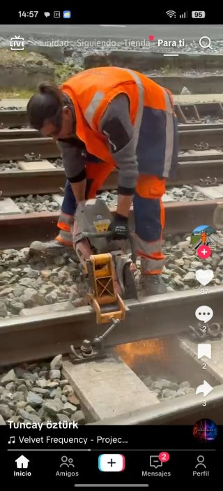 Tronzadora de carriles para obra