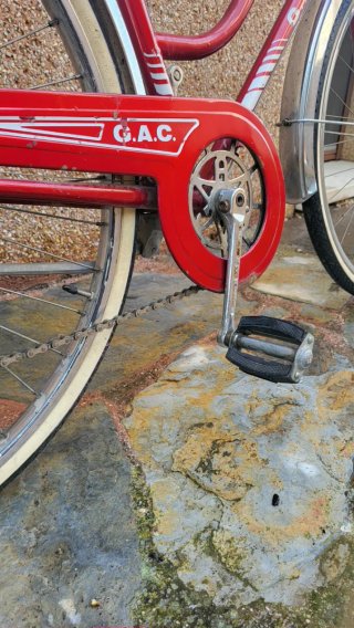 Bicicleta GAC Clásica Roja