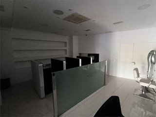 Local comercial en alquiler en Centro - Echegaray en Pontevedra