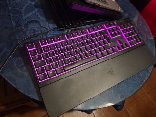 Teclado Razer RGB Membrana