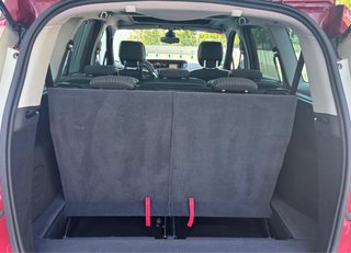 Renault Grand Scenic 2012