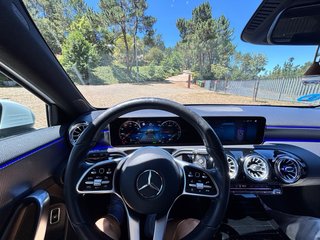 MERCEDES-BENZ A250E