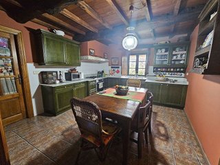 Chalet en venta en Melide