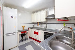 Casa adosada en venta en Loja