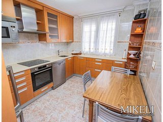 Casa en venta en Alisal - Cazoña - San Román en Santander