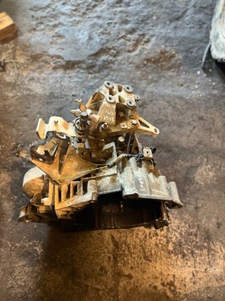 Caja de cambios 2.2 HDi 20GP05