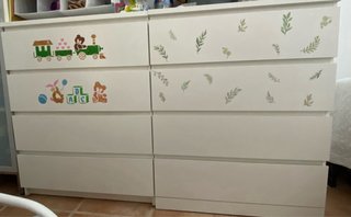 Base cama + mesilla + estantería blanco (+cómodas)
