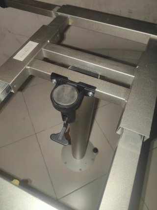 Pie de mesa para autocaravana o caravana