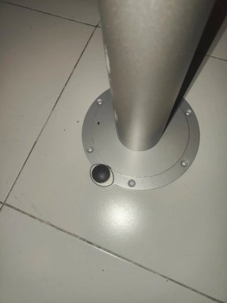 Pie de mesa para autocaravana o caravana