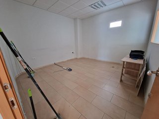 Oficina en alquiler en Las Trescientas - San Francisco en Elda