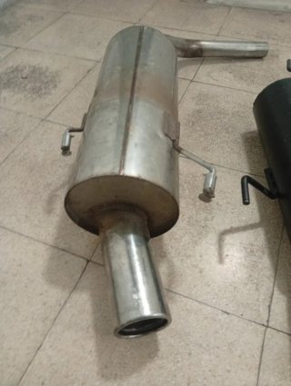 Sistema de escape deportivo