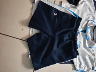 Uniforme escolar Escolapias
