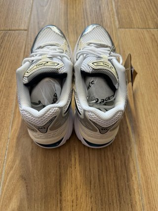 Asics Gel Kayano Plata/Blanco