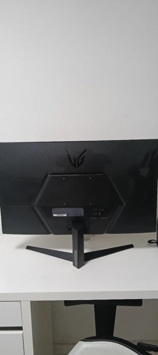 MONITOR LG ULTRAGEAR 2GQ50F-B