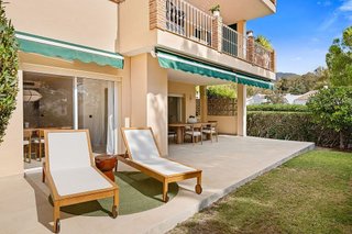 Piso en venta en Los Naranjos en Marbella