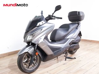 KYMCO GRAND DINK 300 ABS