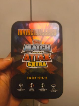 Latas de topps match attax