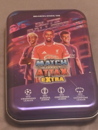 Latas de topps match attax