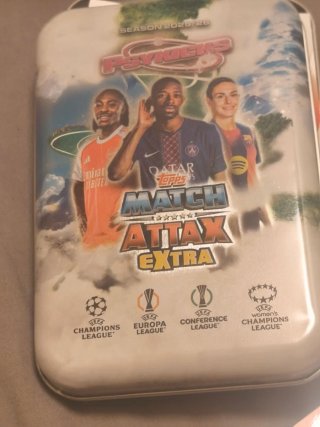 Latas de topps match attax