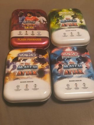 Latas de topps match attax