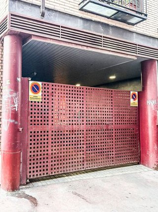Garaje en venta en La Magdalena en Zaragoza