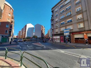 Local comercial en venta en Bagatza - San Vicente en Barakaldo