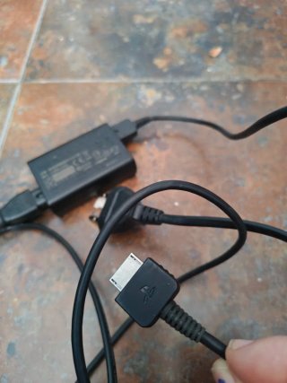 Adaptador corriente Sony PCH-ZAC1 PlayStation psp