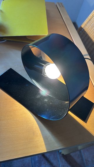 Lampada da tavolo design moderno
