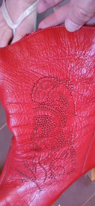 Botines tacón rojo